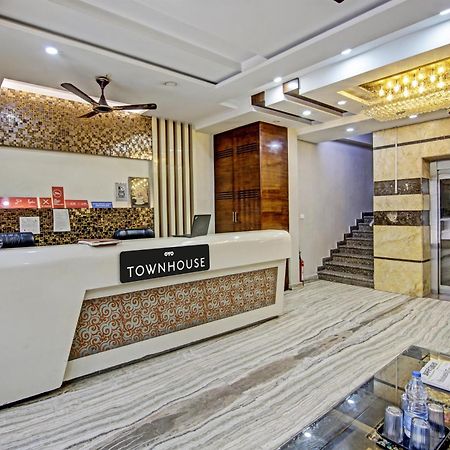 Townhouse Grand Inn Ghaziabad Luaran gambar