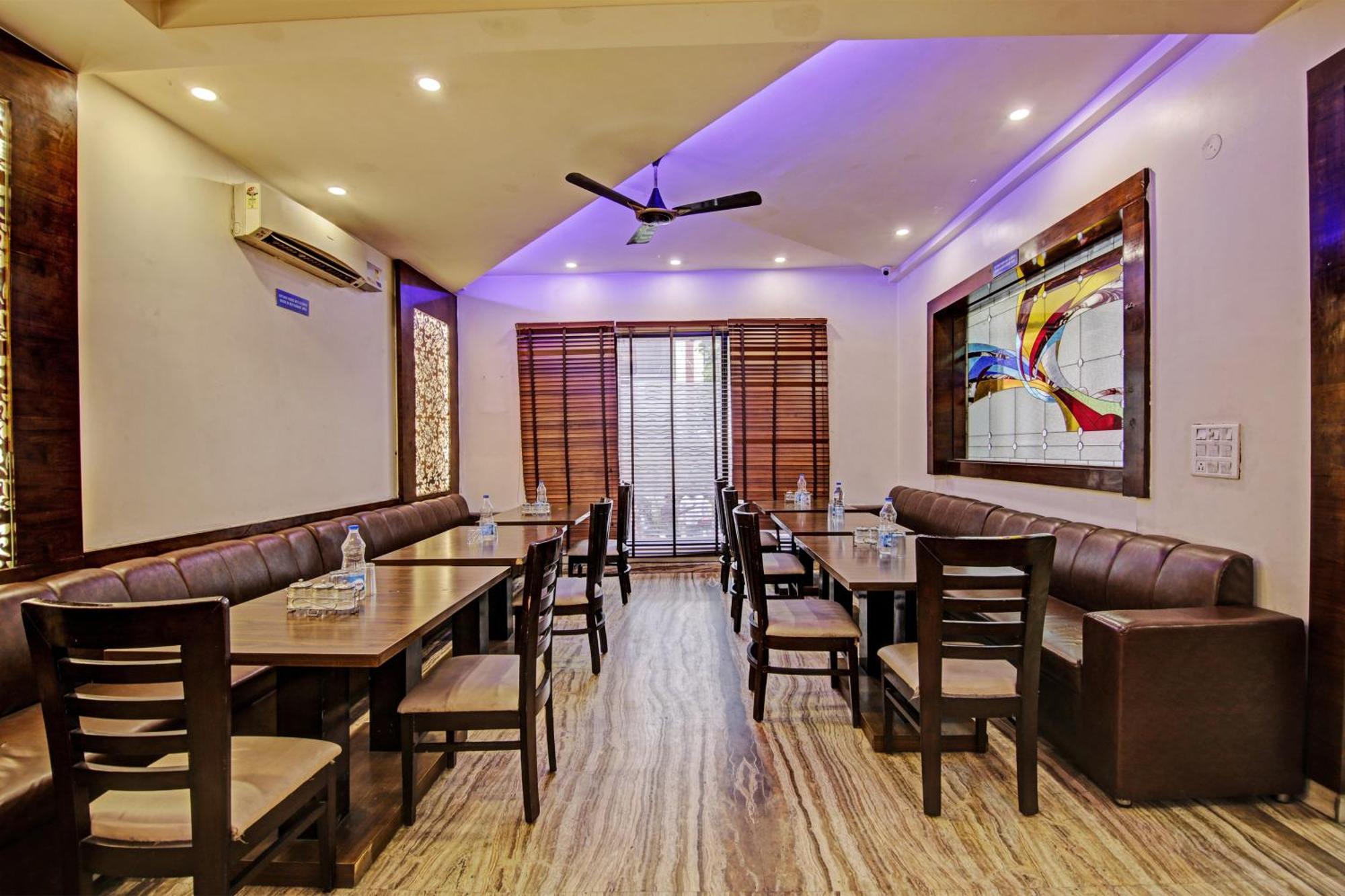 Townhouse Grand Inn Ghaziabad Luaran gambar
