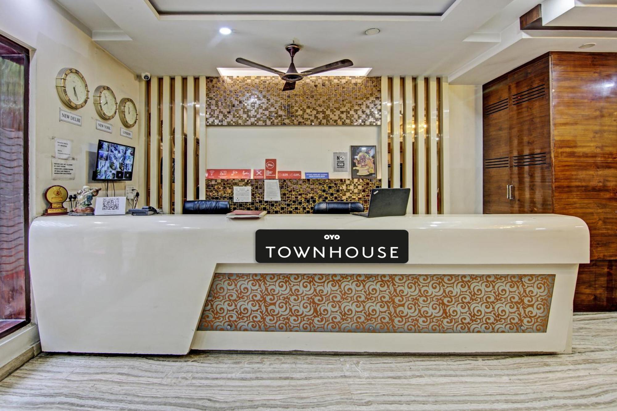 Townhouse Grand Inn Ghaziabad Luaran gambar